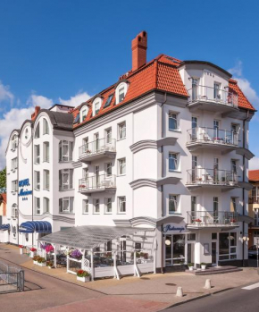 Отель Hotel Marina  Мендзыздрое
